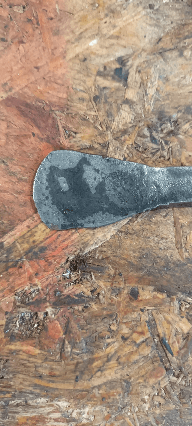 Fizzy can opener 