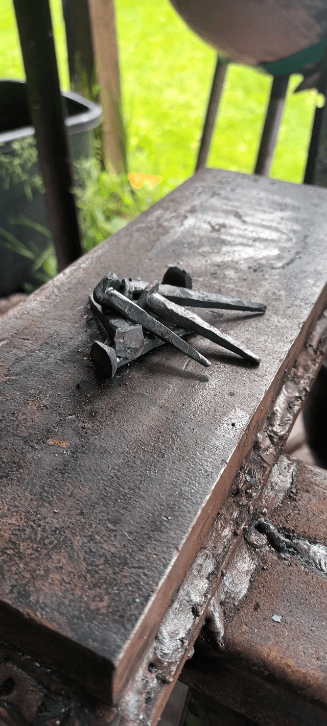 5 Pack of Nails 
