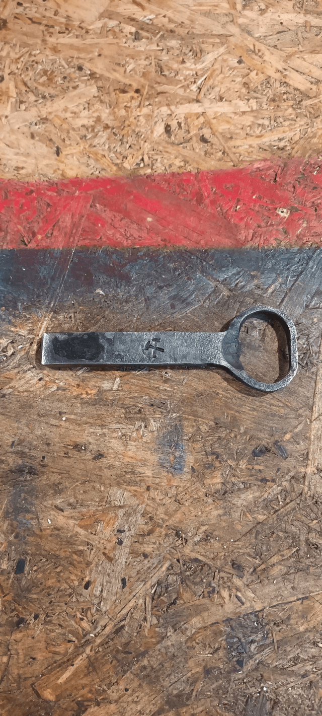 Bottle opener 